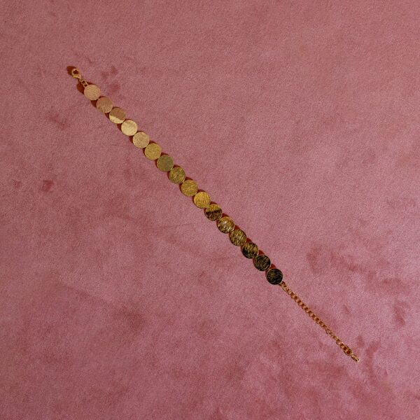 Pul Detaylı Çelik Bileklik