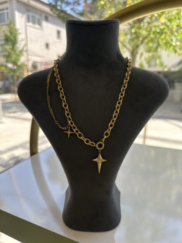 Yıldız Uçlu Çelik Kolye