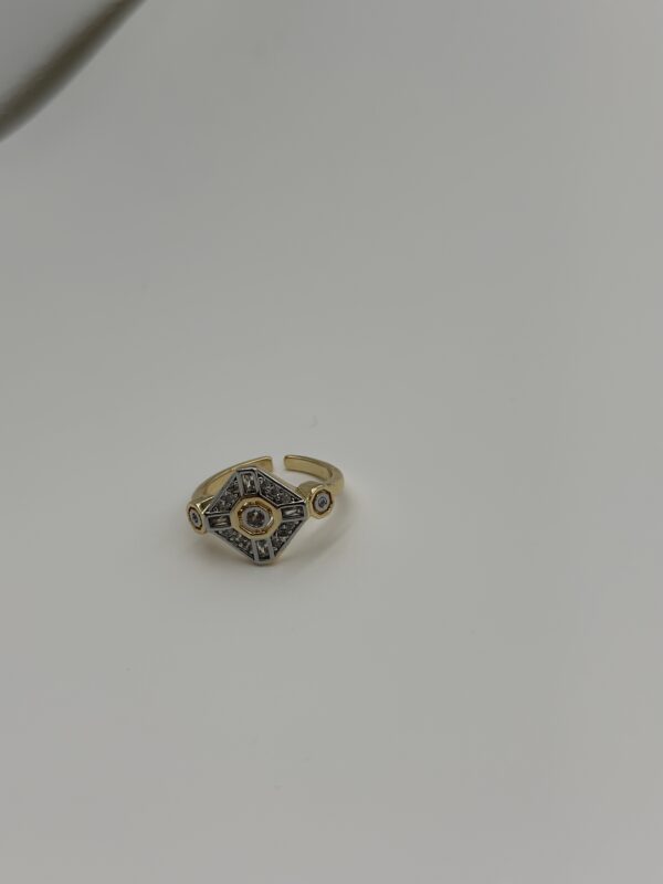 Geometrik Taşlı Çelik Yüzük