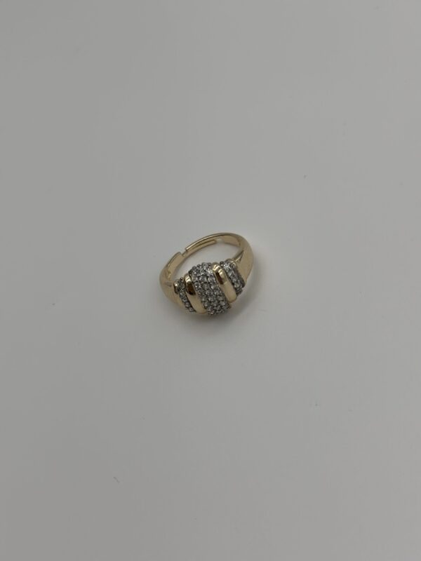 Üç Şeritli Işıltılı Çelik Yüzük