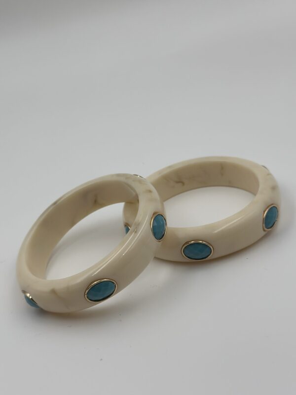 TURKUAZ TAŞ DETAYLI KEMİK BİLEZİK