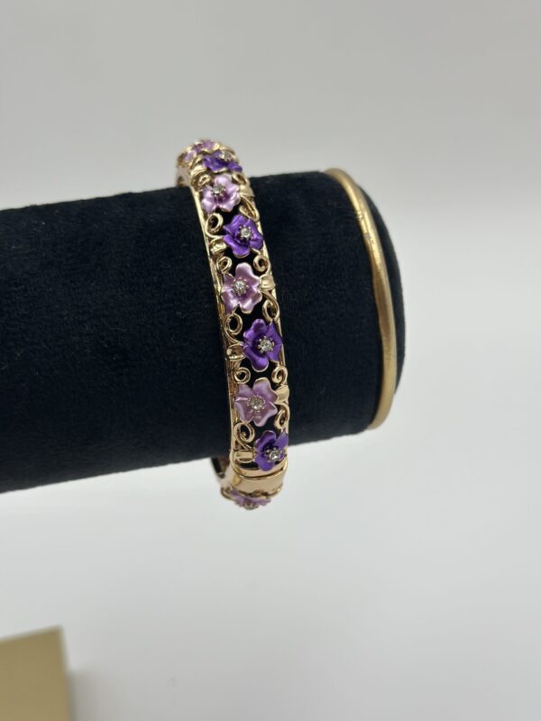 MOR MİNE ÇİÇEKLİ KELEPÇE