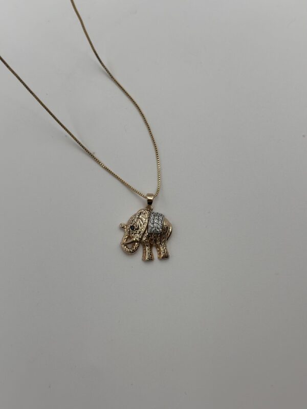 IŞILTILI FİL KOLYE