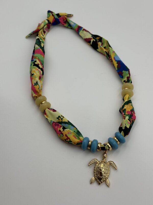 ÇELİK KAPLUMBAĞA CHARM FULAR KOLYE