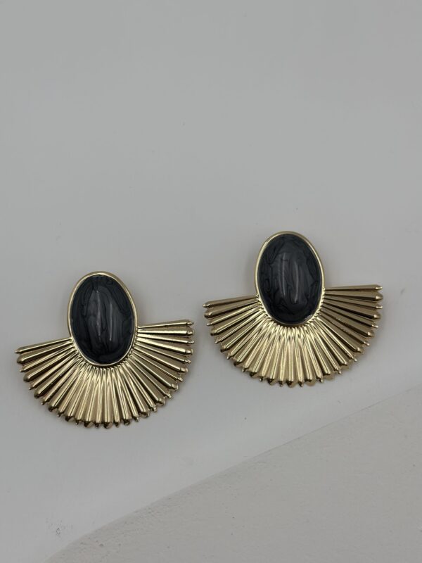 GEOMETRİK FÜME TAŞLI ÇELİK KÜPE