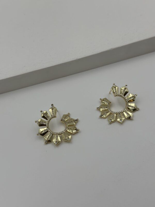 MODERN GÜNEŞ FORM KÜPE