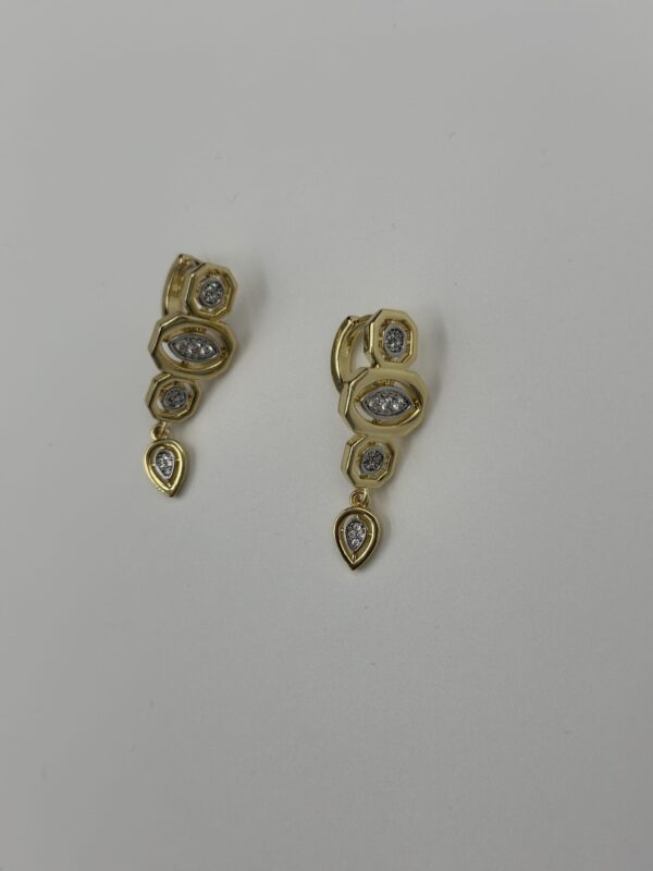 ZİRKON DETAYLI DANGLE ÇELİK KÜPE