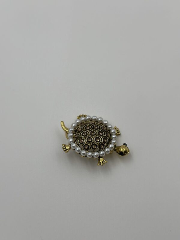 İNCİ ÇERÇEVELİ KAPLUMBAĞA BROŞ