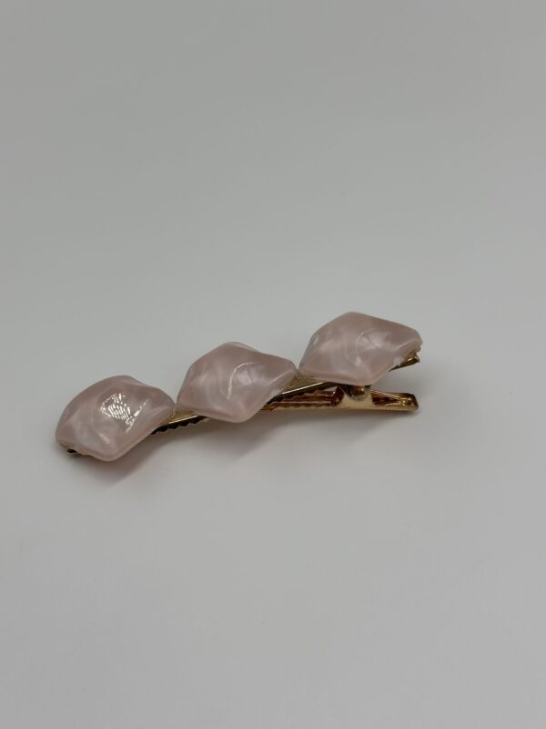 PEMBE TAŞ DOKU TOKA