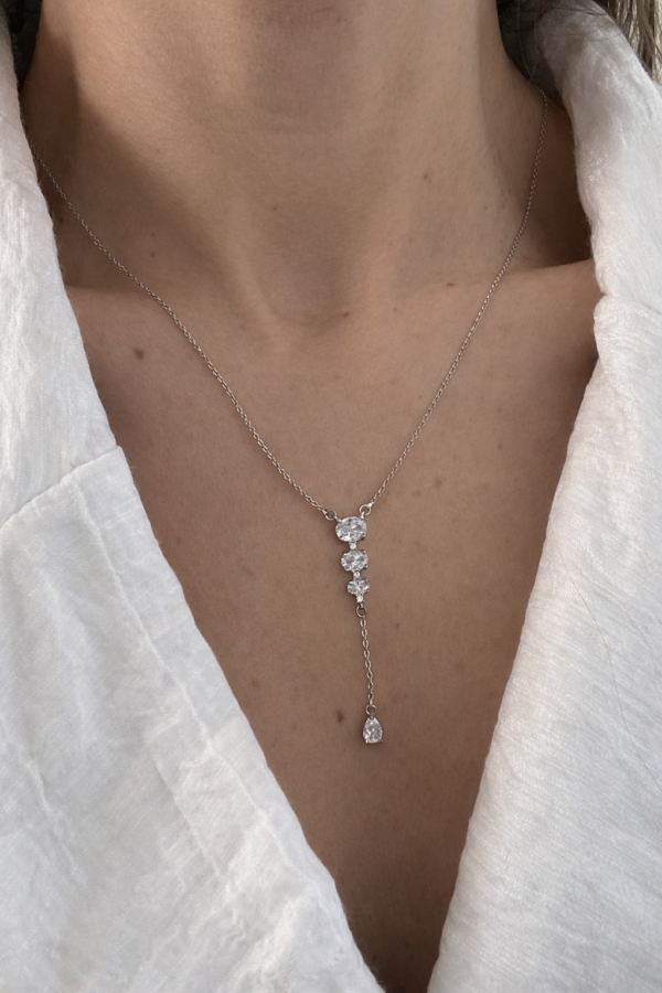 Tria Sarkık tAŞLI mİNİMAL KOLYE