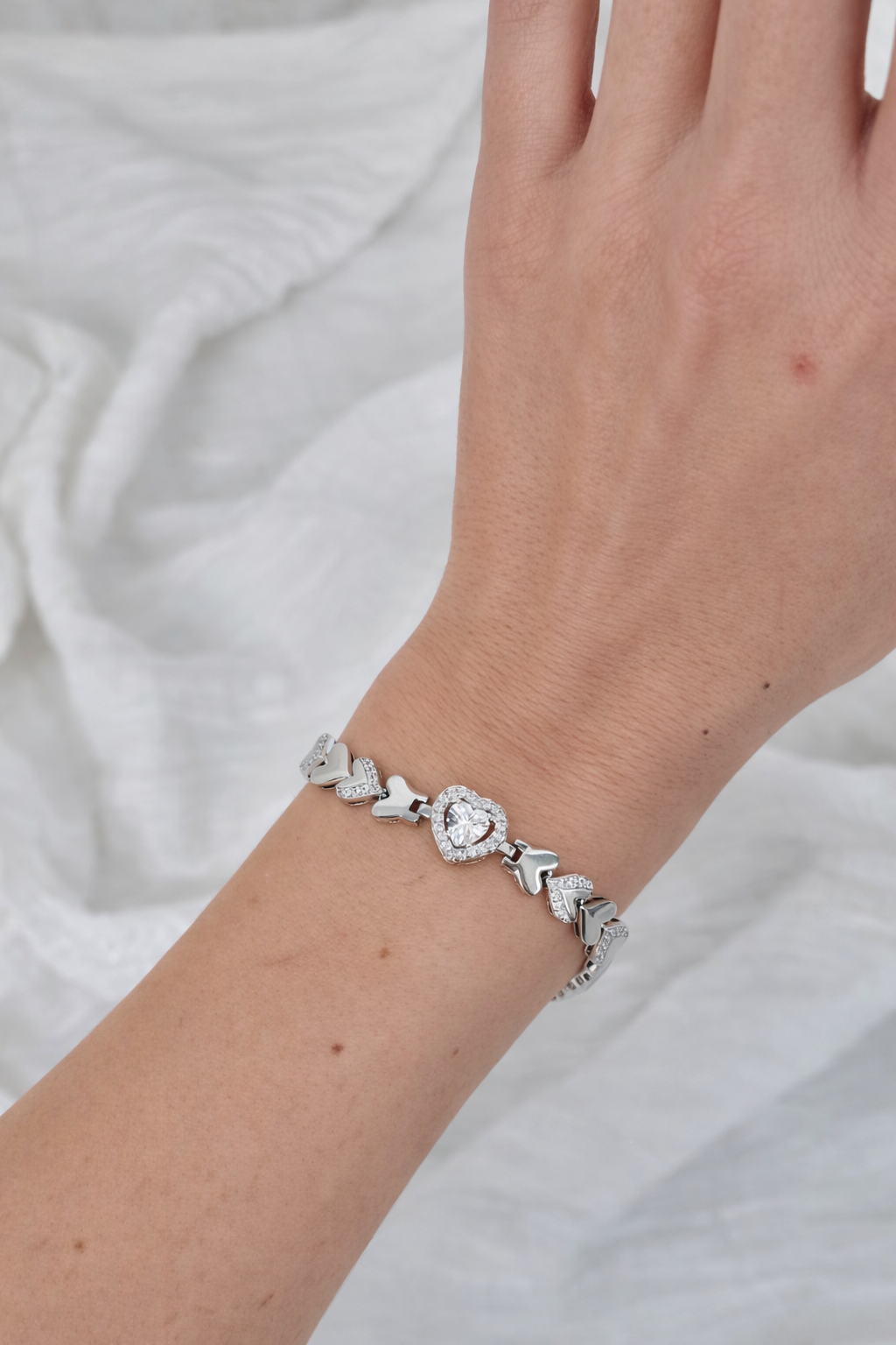 ChatGPT Image 28 aaaa 2026 22_42_48