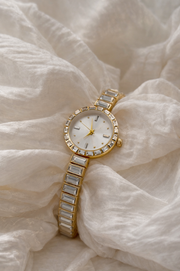 ELYS GOLD TAŞ DETAYLI SAAT